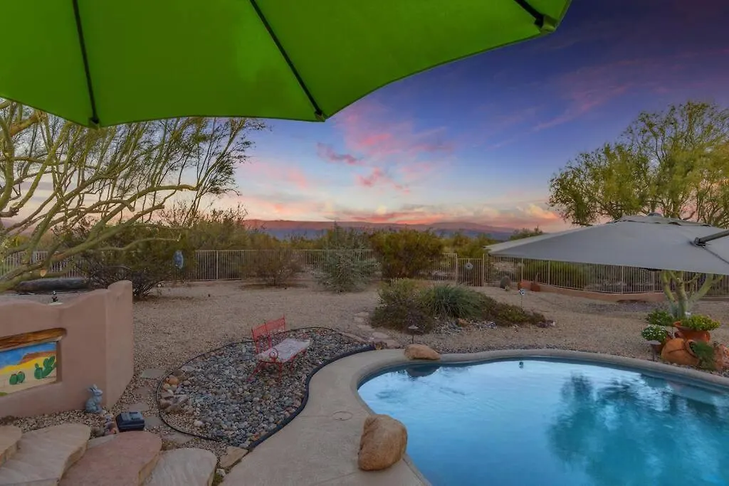 Desert Retreat With Dream Backyard スコッツデール