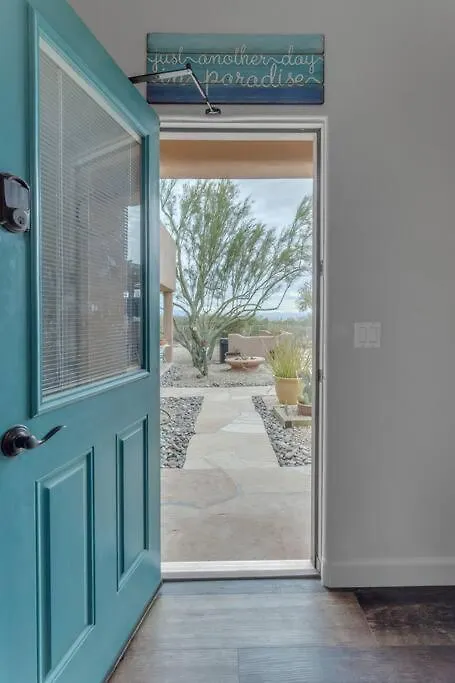 Desert Retreat With Dream Backyard سكوتسدايل 0*,