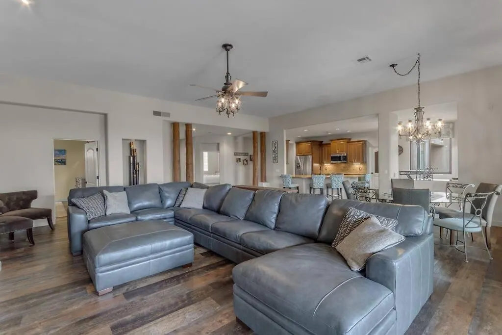 بيت للعطل Desert Retreat With Dream Backyard سكوتسدايل الولايات المتحدة الأمريكية