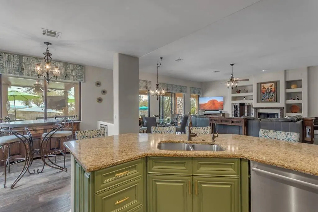 Desert Retreat With Dream Backyard سكوتسدايل بيت للعطل